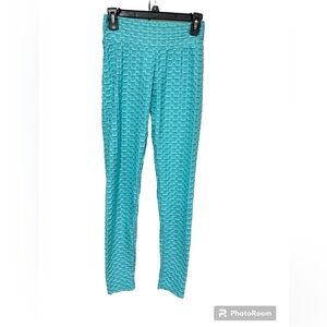 Workout Leggings w/Booty Enhancement